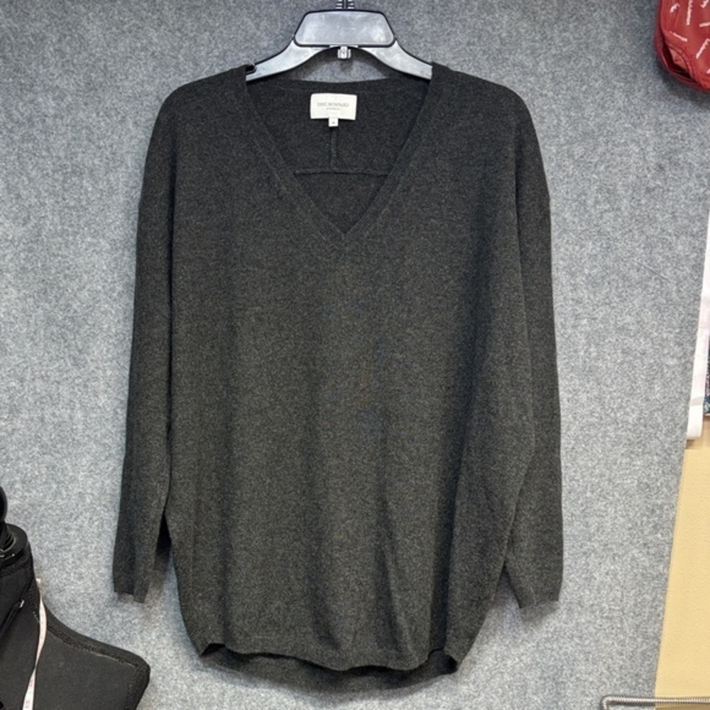 Eric Bompard Pure Cashmere Charcoal V-Neck long sleeve Sweater  M